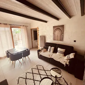 Cosy Au Bord Du Avec Terrasse Privée , Annecy France